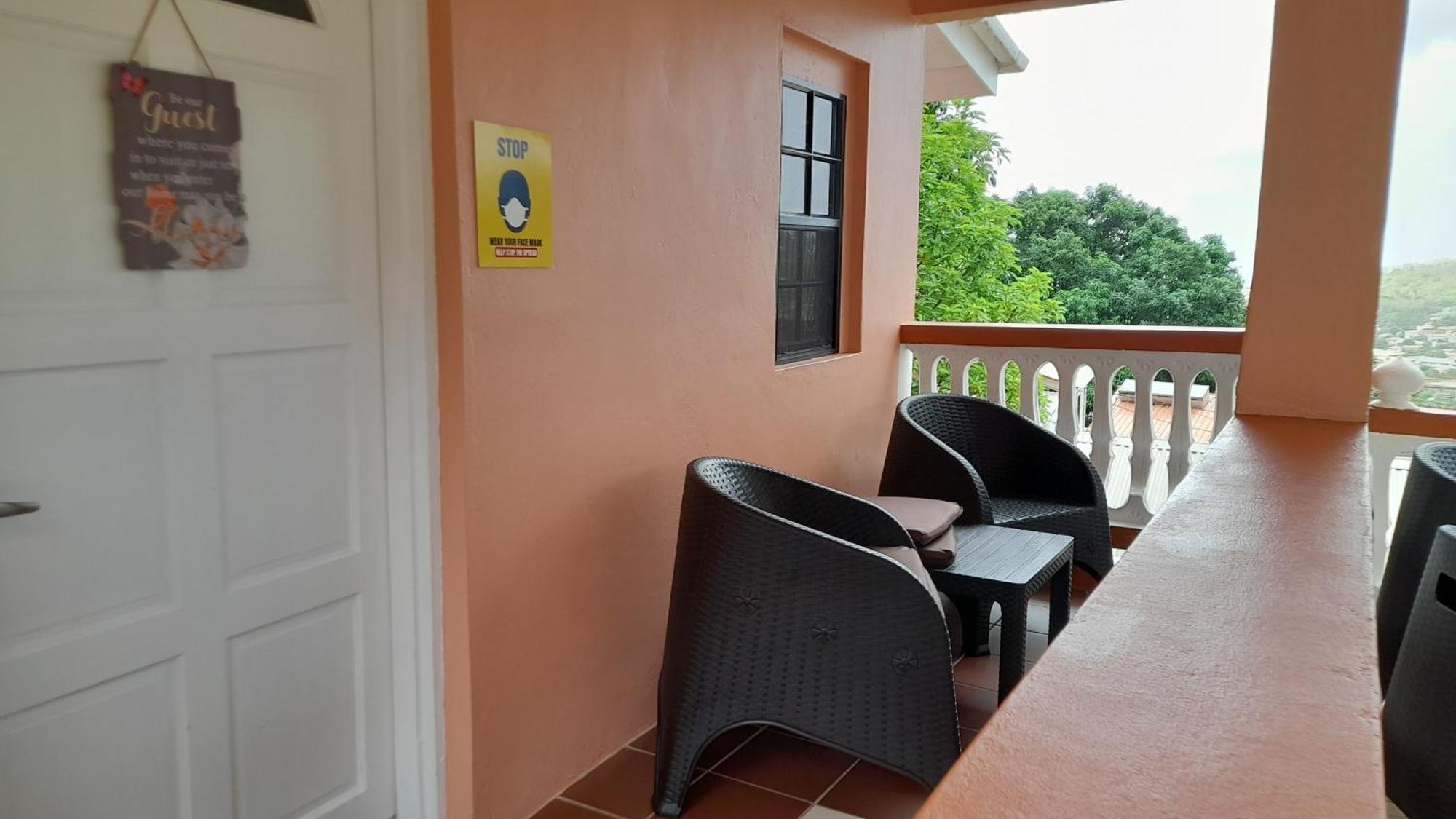 Angie'S Cove, Modern Get-Away Overlooking Castries Exterior foto
